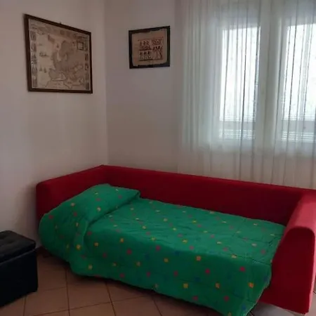 Intero Guardei House Bolonia